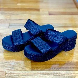 Matisse black platform sandals Ocean Avenue